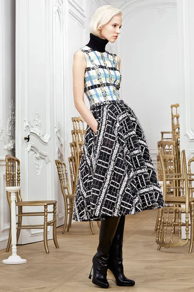 Look 8